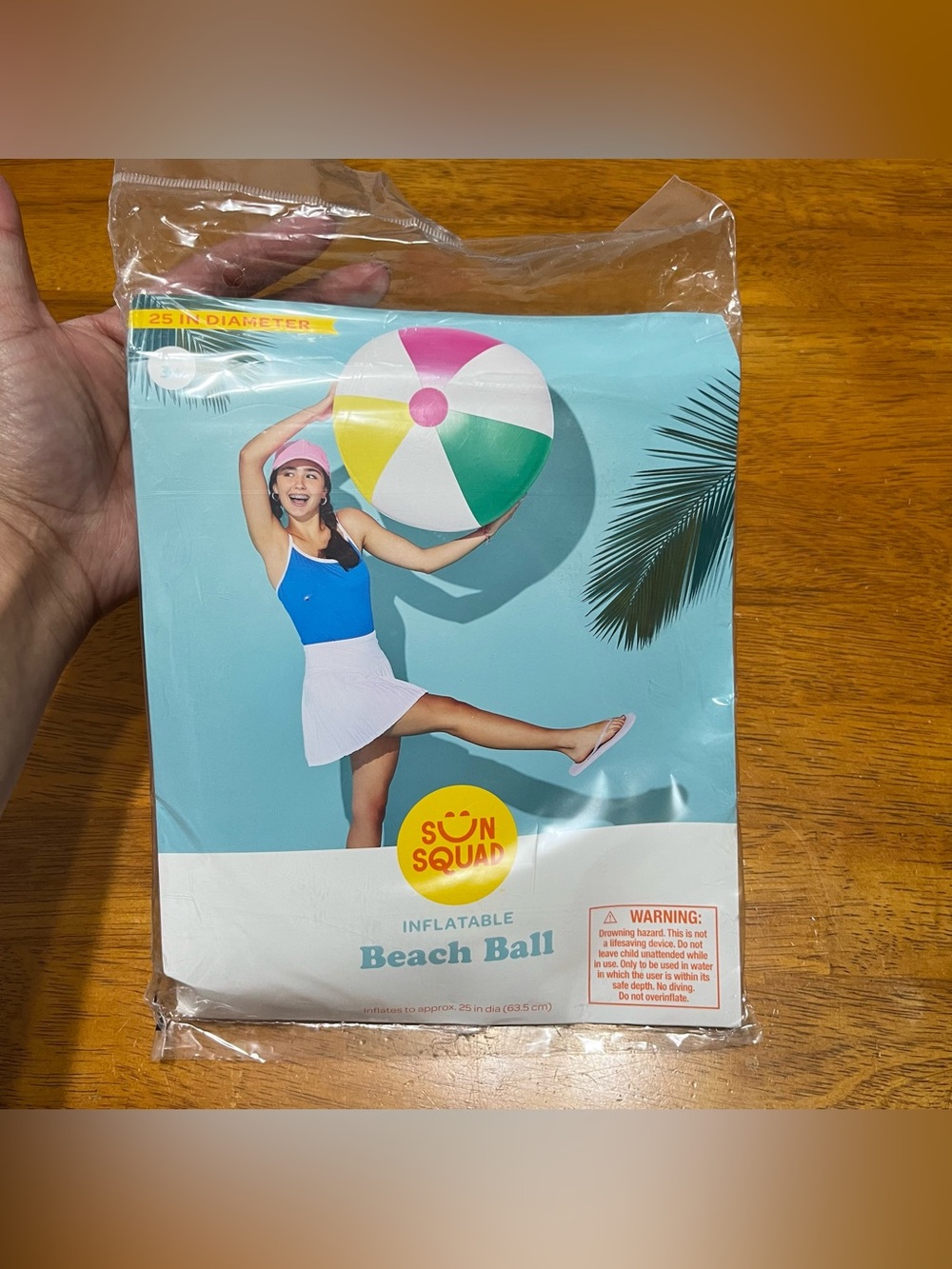 Brand new❗️SUN SQUAD Inflatable Beach Ball - 25 Inch Diameter